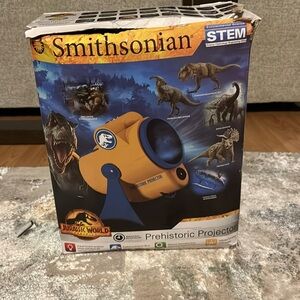 Smithsonian prehistoric projector